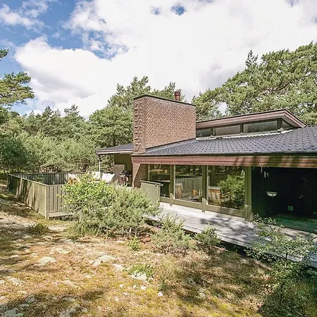 Three-bedroom Holiday In Holiday home Nexo