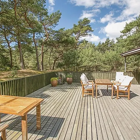 Holiday home Three-bedroom Holiday In *