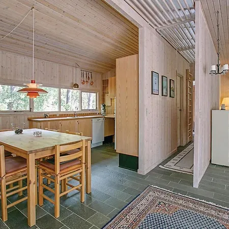 Three-bedroom Holiday In * Nexo
